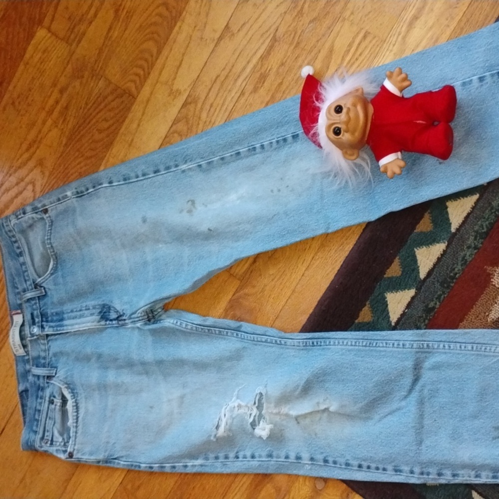 VINTAGE LEVI’S 505 Hi-Rise DISTRESSED Denim JEANS 👖 UniSex 💯% COTTON